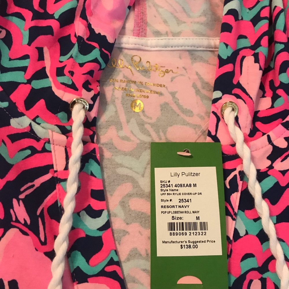 Lilly Pulitzer Resort Navy Coverup in Medium.
